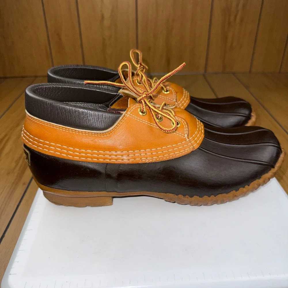LL Bean Maine Hunting Shoe Mens 10 M Brown Tan Leather Duck Boot Gum Shoe USA